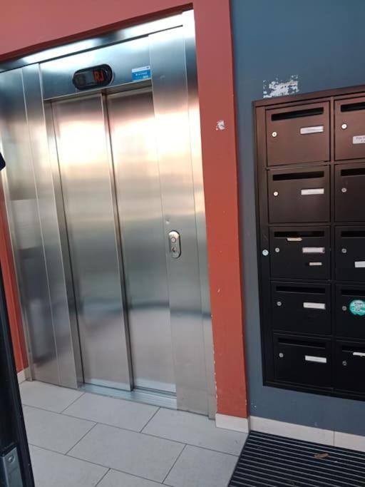 Tres Bel Appartement Rez De Jardin Appart De 53M2. Pfastatt 외부 사진